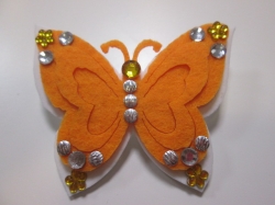 Brož motýlek, 002