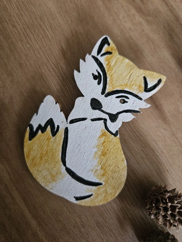 Brož, dřevěná, malovaná