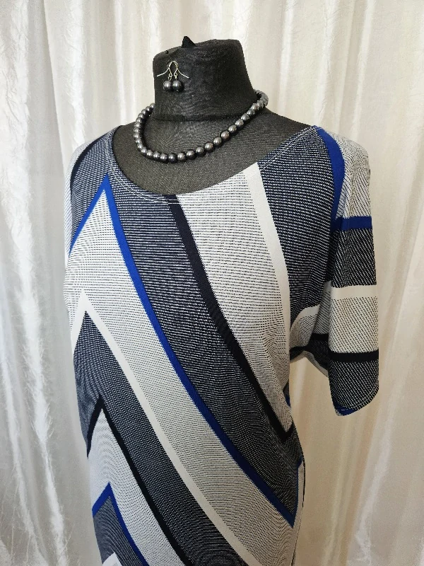 Úpletové šaty, přinechaný rukáv 