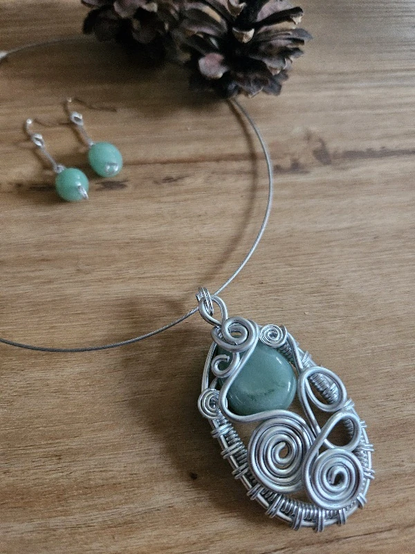 Souprava s kamenem avanturínem 