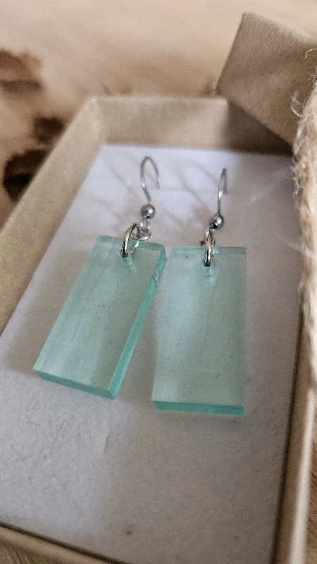 Náušnice z pryskyřice 