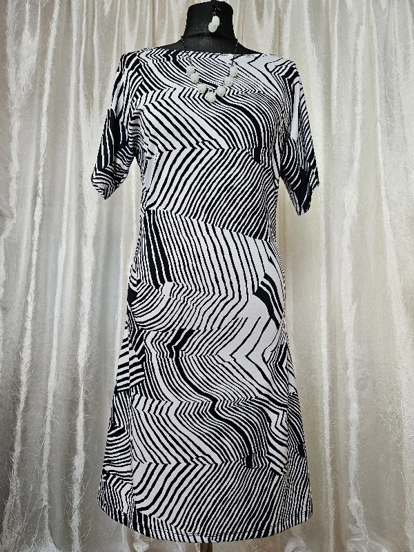 Úpletové šaty, přinechaný rukáv 